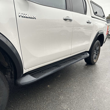 Side Step Running Board OEM Style Hilux 2015-2025 Double Cab