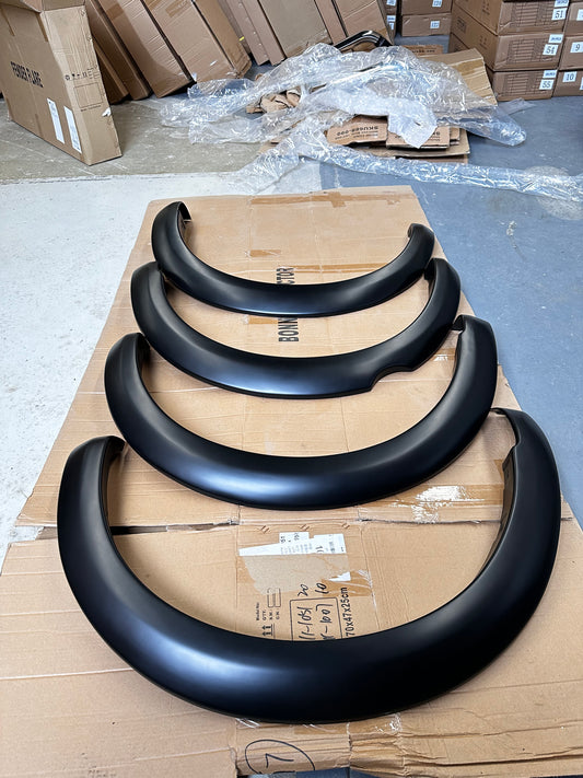 Fender Flare Nissan Navara D40 2005-2015 Smooth Style Matte Black Thai model