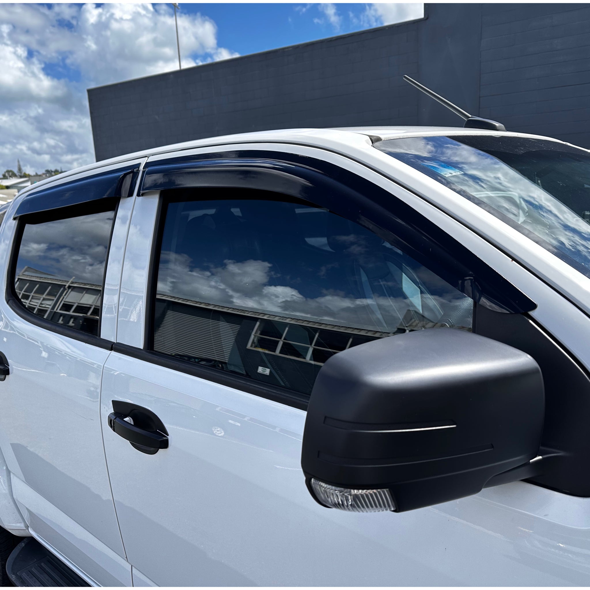 DOOR VISORS/ WINDOW MONSOONS Weather Shields Holden Colorado 2012-2020