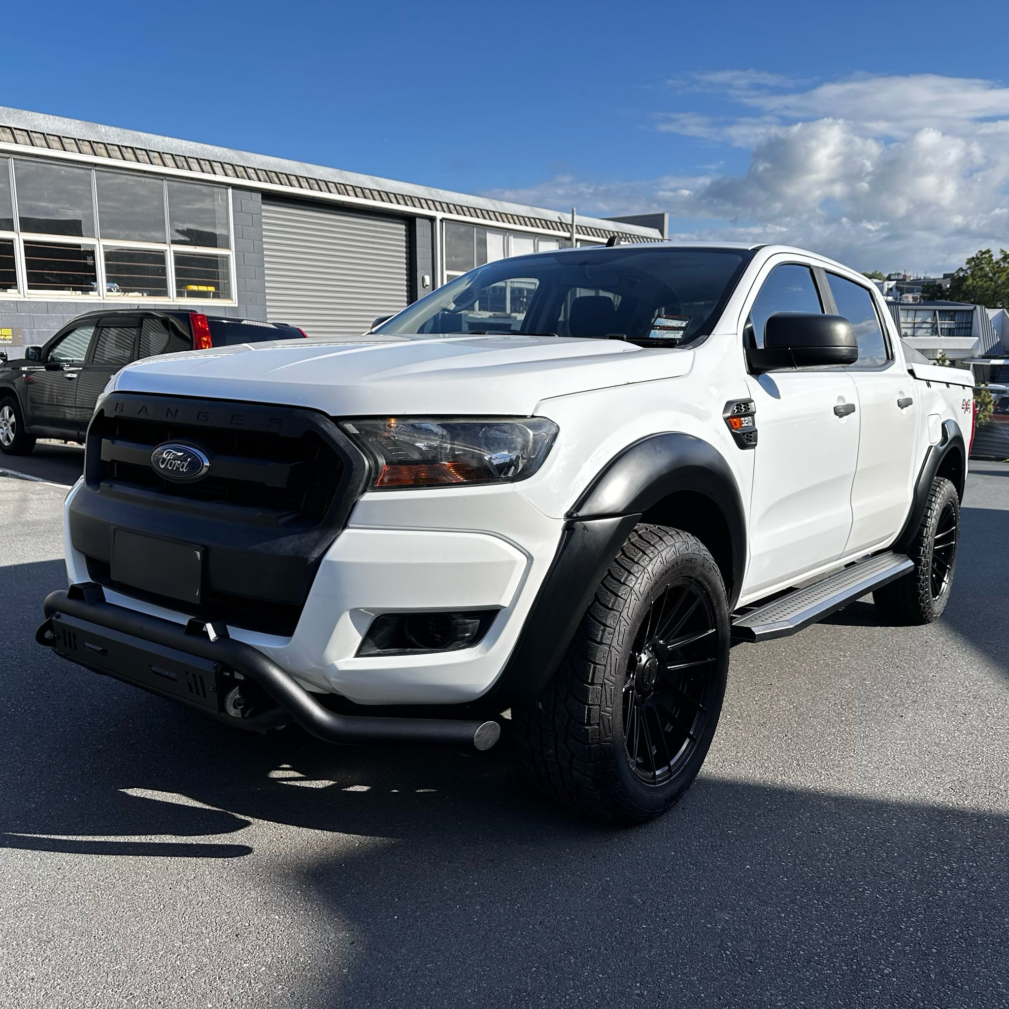 Fender Flare 6-Inch Ford Ranger PX2 2016-2018 Smooth Style Matte Black