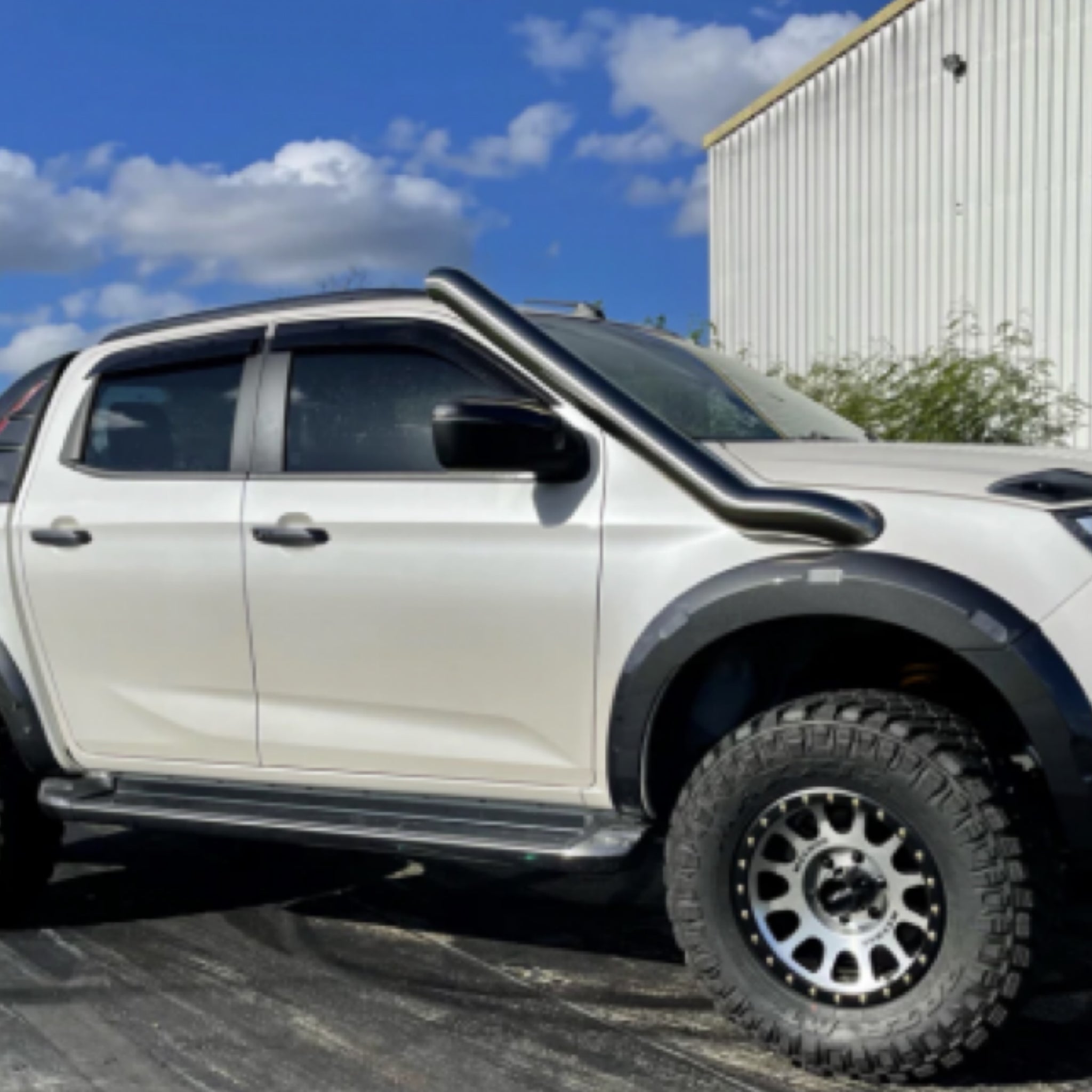 Snorkel Isuzu D-Max 2021-2023 Black Stainless Steel