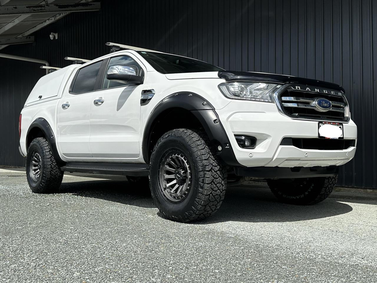 Fender Flare Ford Ranger PX3 2019-2021 Bolt Style Matte Black with Sensor Holes