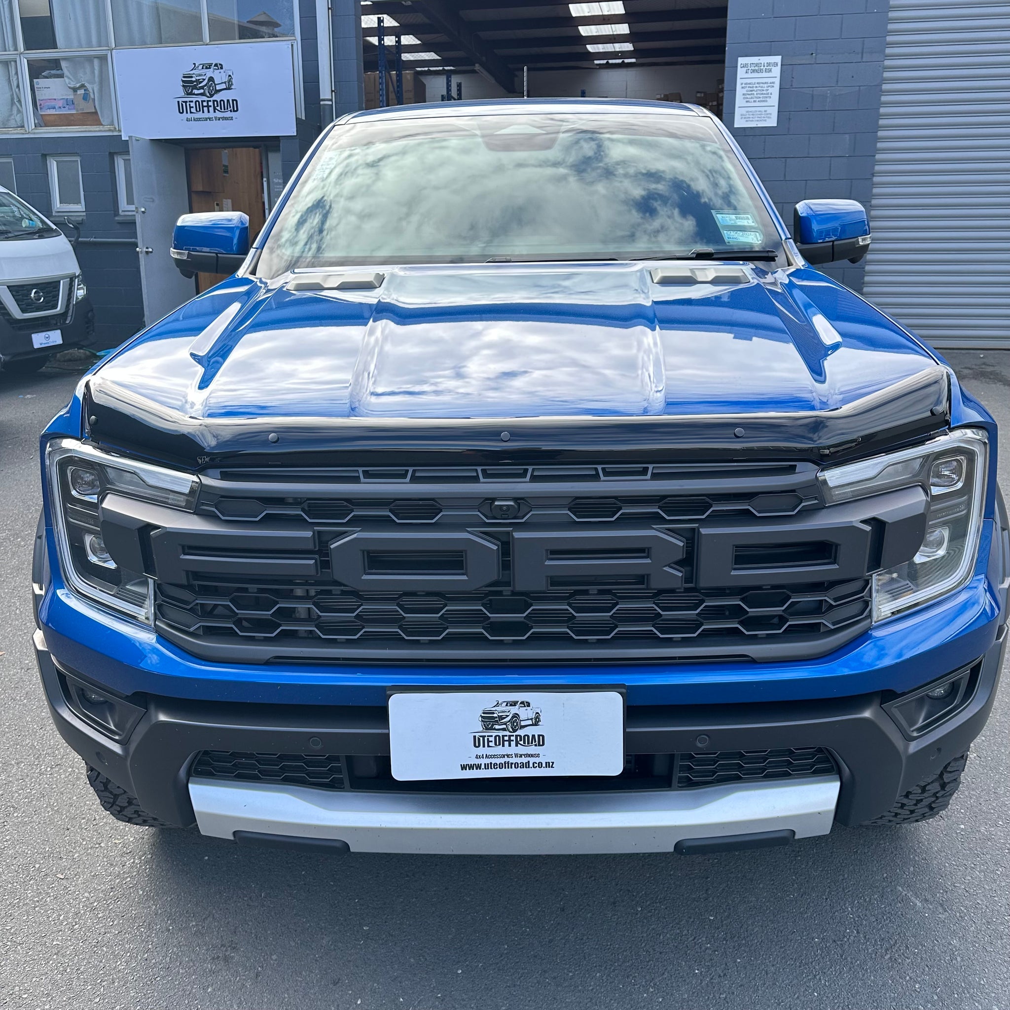 Bonnet Guard Protector Stone Guard Ford Everest 2022+ New Everest