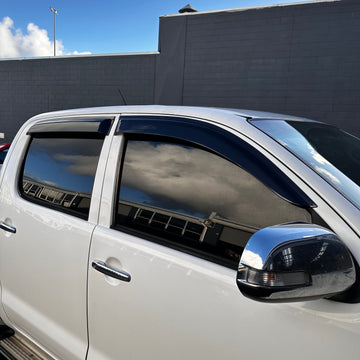 DOOR VISORS/ WINDOW MONSOONS Weather Shields Toyota Hilux 2005-2015