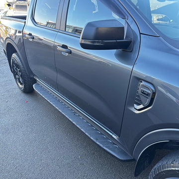 Side Step Running Board OEM Style Volkswagen Amarok 2023+ Double Cab All Black