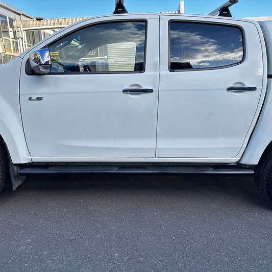 Side Step Running Board Toyota Hilux Revo 2015-Current 4 inch Oval Tube  Black Stainless Steel