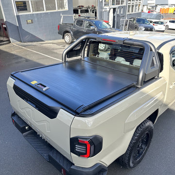 Roll Bar T20 and Premium Electric Roller Shutter for Hilux 2015-2025