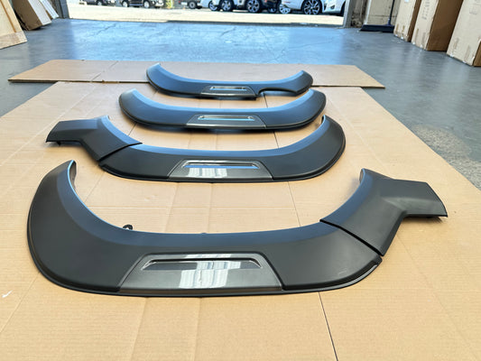 Fender Flare Toyota Hilux 2021-2024 SR5 Cruiser OEM Style with Grey layer Surface