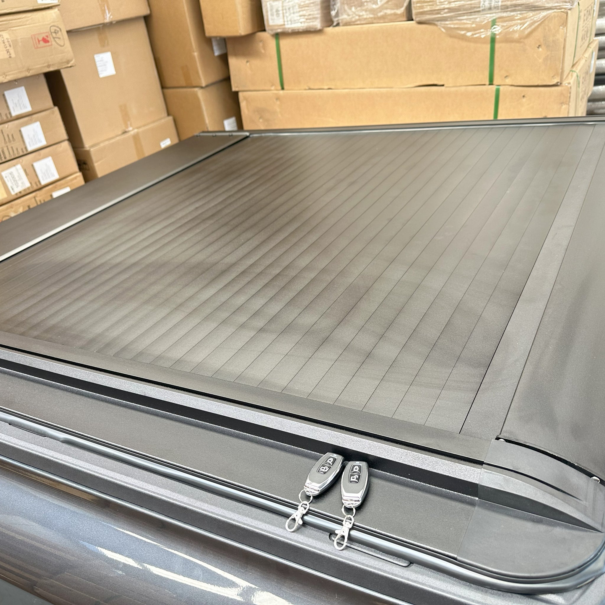 Electric Rolling Shutters/Tonneau Cover for Volkswagen Amarok 2023+