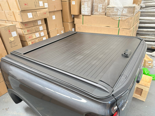 Manual Rolling Shutters/Tonneau Cover for Volkswagen Amarok 2023+