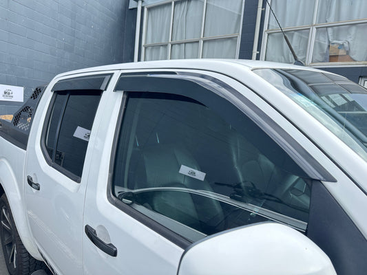 DOOR VISORS/ WINDOW MONSOONS  Weather Shields Nissan Navara D40 2005-2015