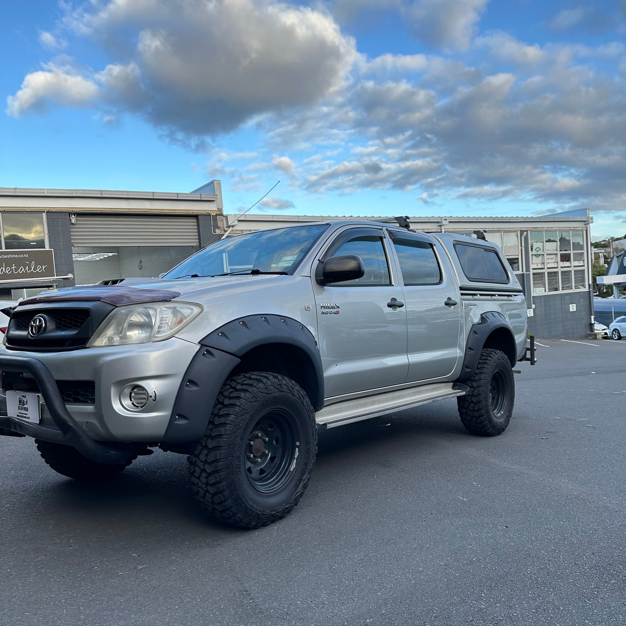 Monster Flare Bolt Style for Toyota Hilux Vigo 2005-2012 Matte Black