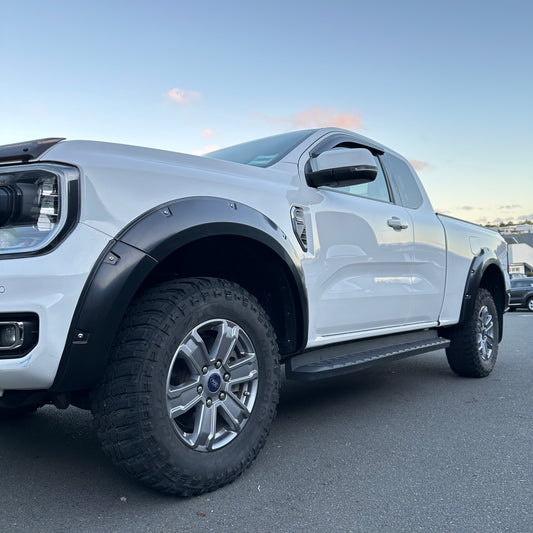 Fender Flare Ford Ranger 2022+ XLT/Sport Bolt Style Smooth Black DC / SC