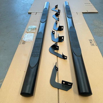 Running Board 4 inch Oval Tube Black Stainless Steel Everest 2015-2021 Double Cab