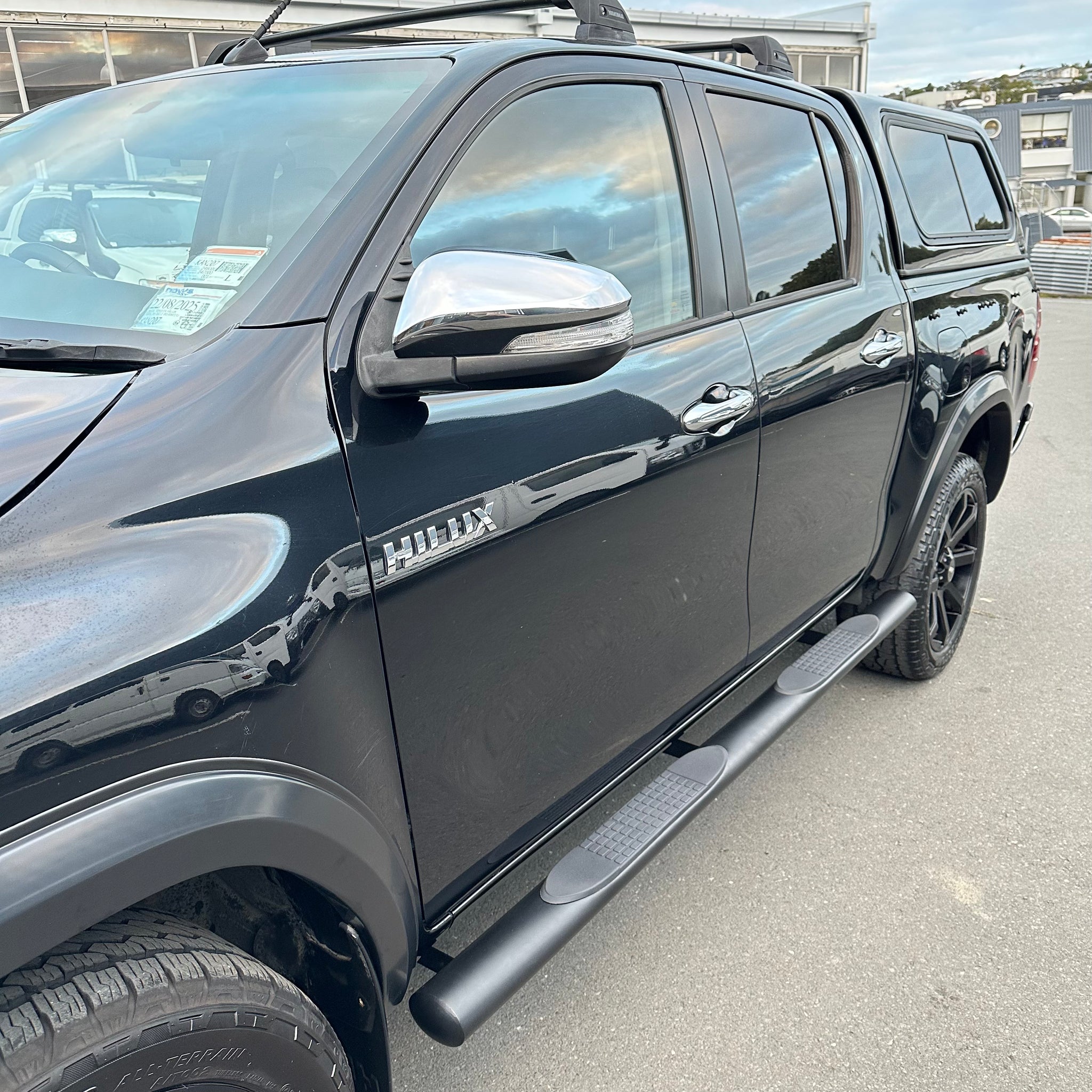 Running Board 4 inch Oval Tube Black Stainless Steel Hilux Revo 2015+ Double Cab