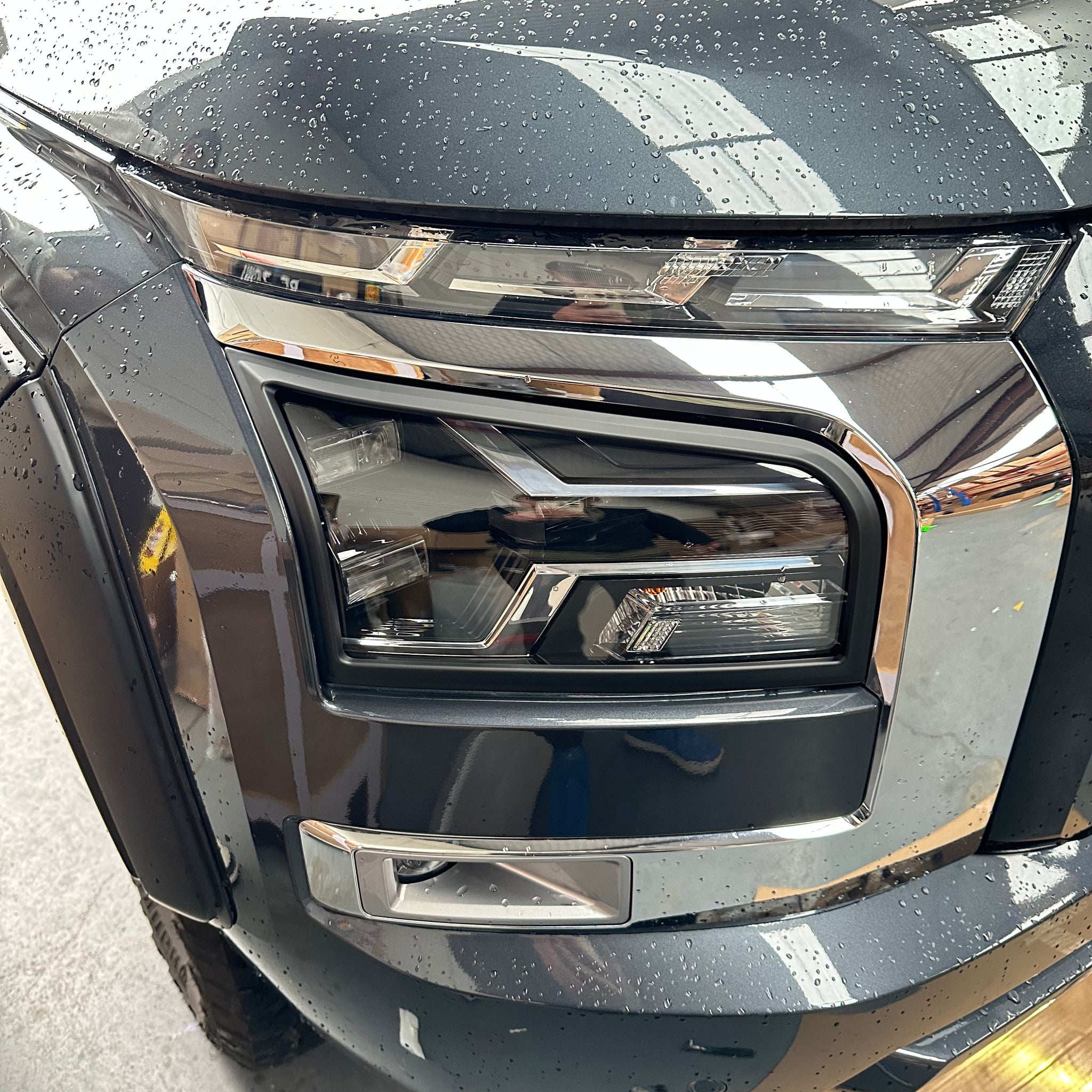 Headlight Covers Mitsubishi Triton 2024+ Matte black