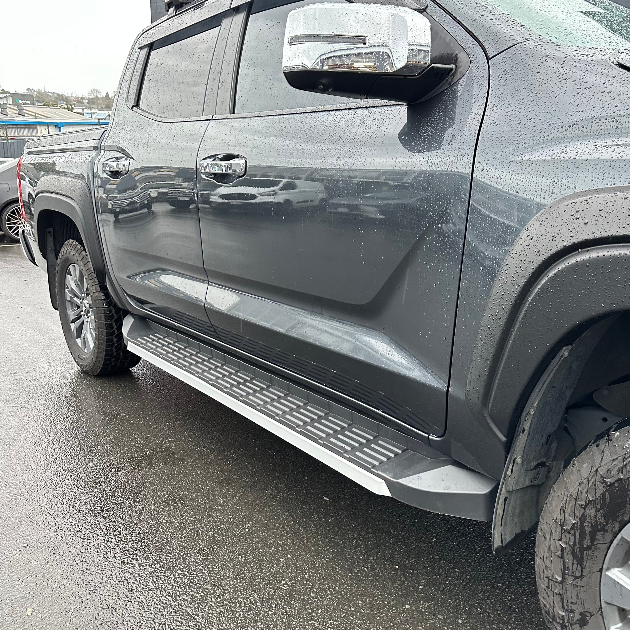 Side Step Running Board OEM Style Mitsubishi Triton 2024+ Double Cab