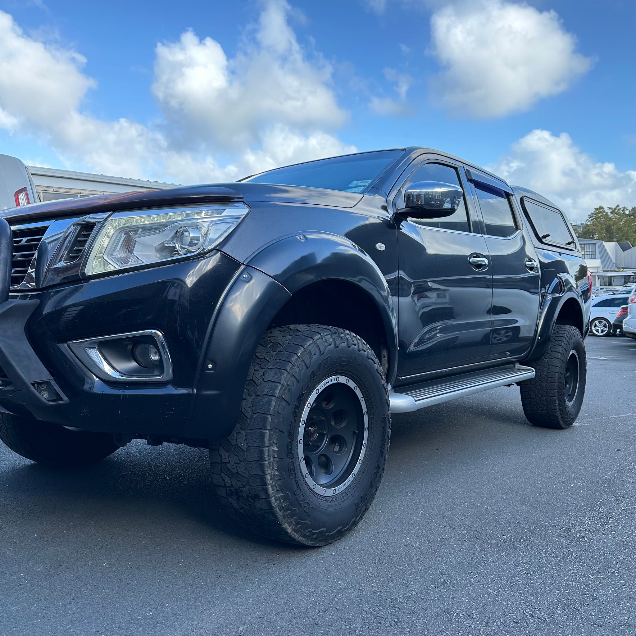 Fender Flare Nissan Navara NP300 2015-2020 ST/SL/ST-X Bolt Style Matte Black