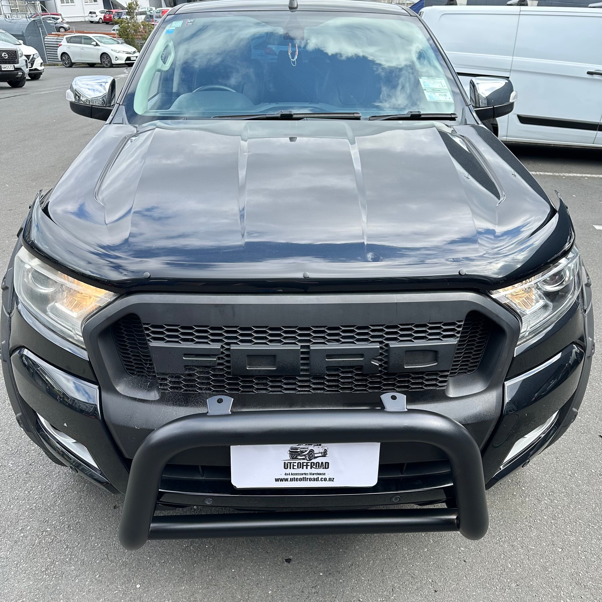 Bonnet Guard Protector Stone Guard Ford RANGER PX2 PX3  2016-2021/ Everest 2015-2021 OEM Style