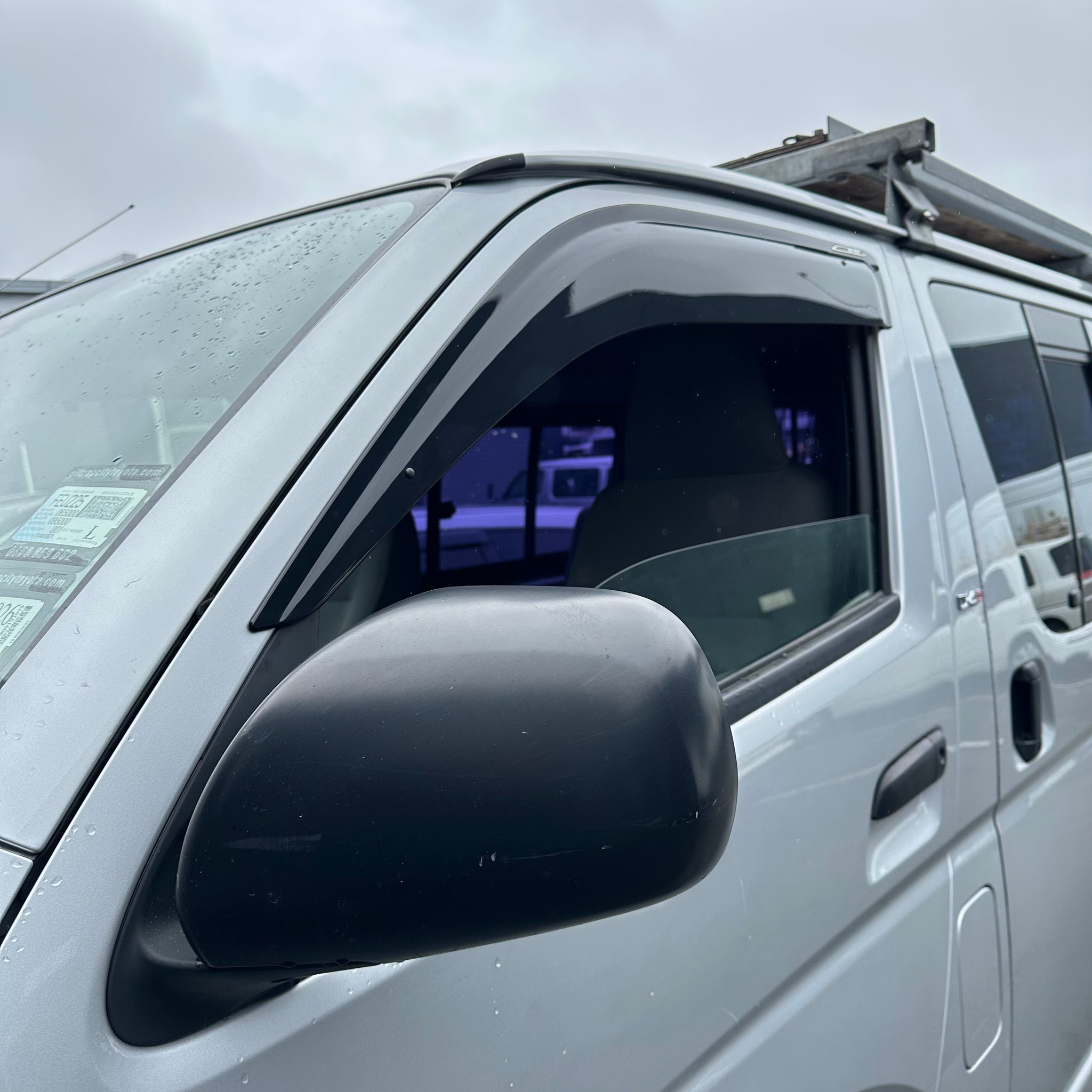 DOOR VISORS OEM Style/ MONSOONS Weather Shields Toyota Hiace 2005-2019