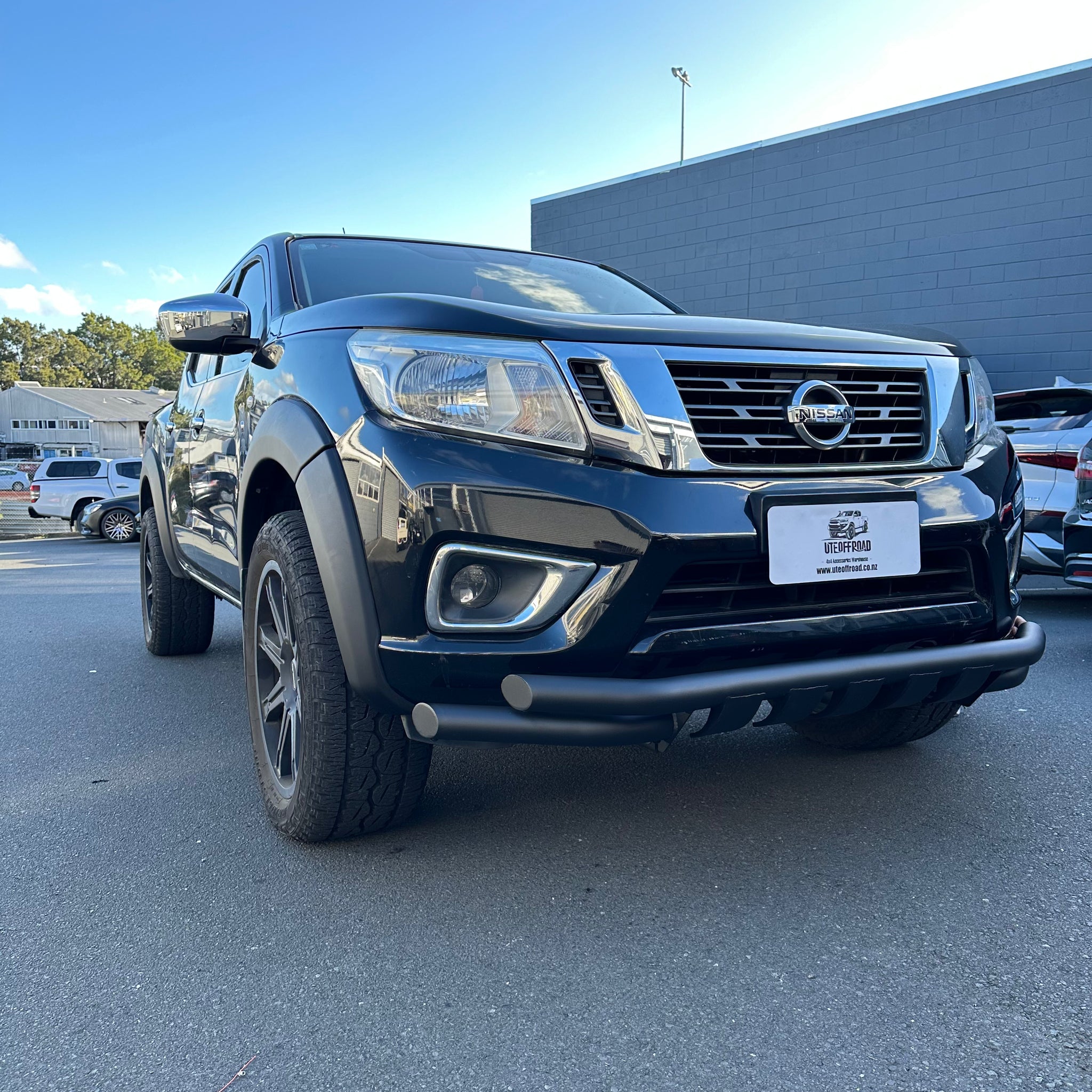 Low Bar Nudge Bar Nissan Navara 2015-2025