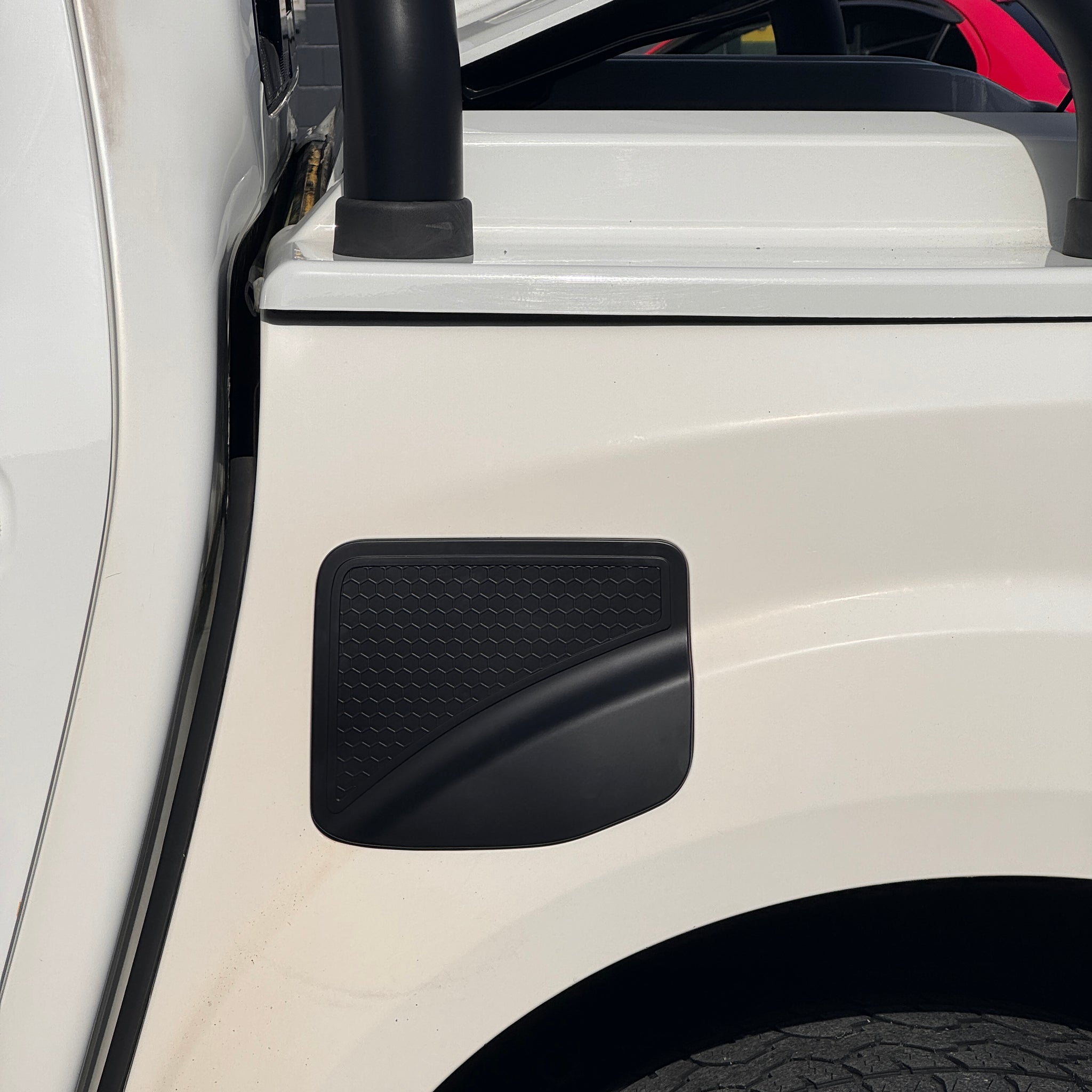 Fuel Tank Cap Cover Nissan Navara 2021+ Matte Black