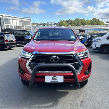 Stainless Steel Nudge Bar Toyota Hilux 2021-2025 Matte Black W2