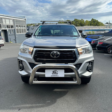 304 Stainless Steel Nudge Bar Toyota Hilux 2018-2020 Medium Size Chrome