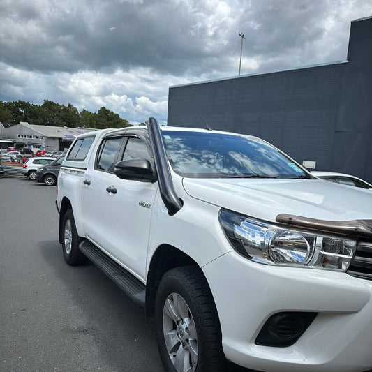 Snorkel Toyota Hilux 2015+ Black Stainless Steel