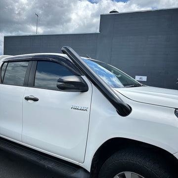 Snorkel Toyota Hilux 2015+ Black Stainless Steel