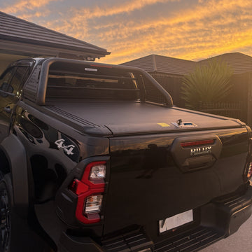 Roll Bar and Manual Roller Shutter for Toyota Hilux 2015-Current Free Installation